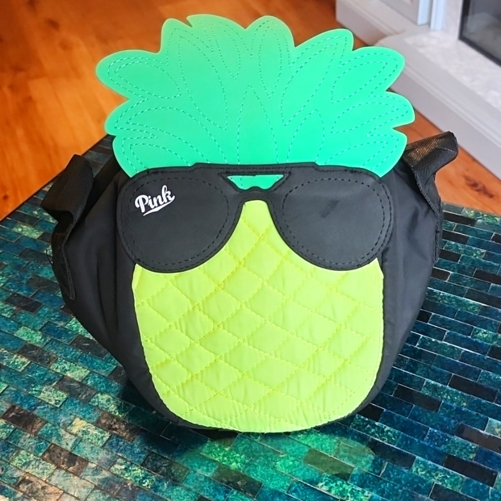PINK Pineapple Lunchbox